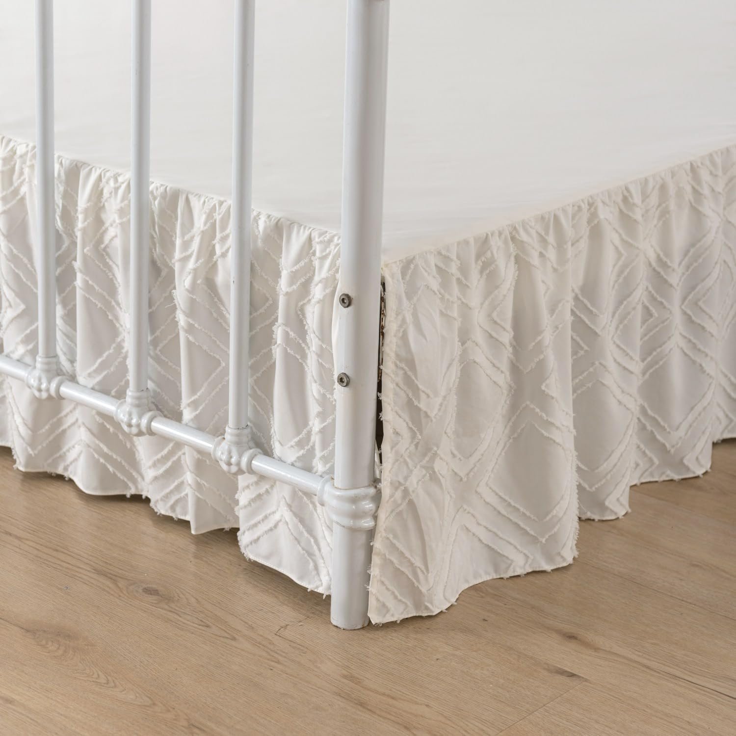 Full Tufted Ruffled Bed Skirt with Split Corners